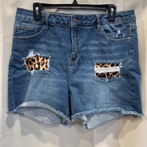 Judy Blue Los Angeles Distressed Denim Shorts Leopard Inset Size 2XL DIY 19360